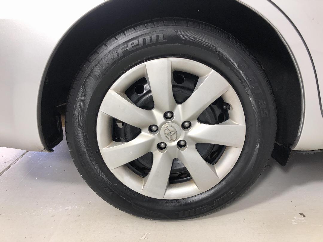 Photo '12' of Toyota Wish