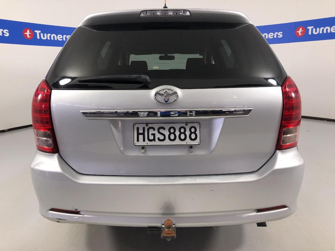 Photo '6' of Toyota Wish