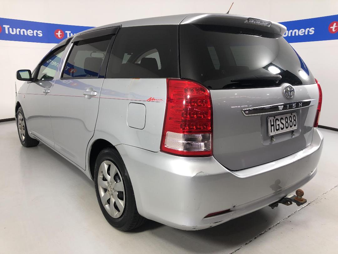 Photo '5' of Toyota Wish