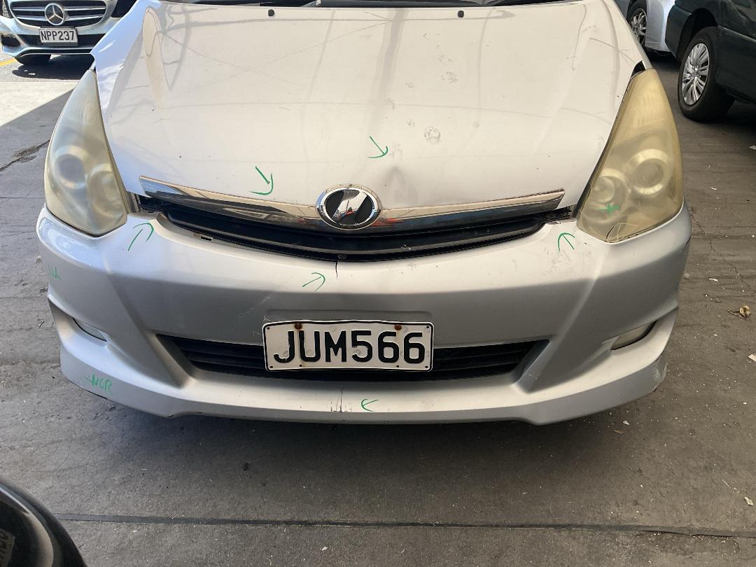 Photo '3' of Toyota Wish Photo '3' of Toyota Wish