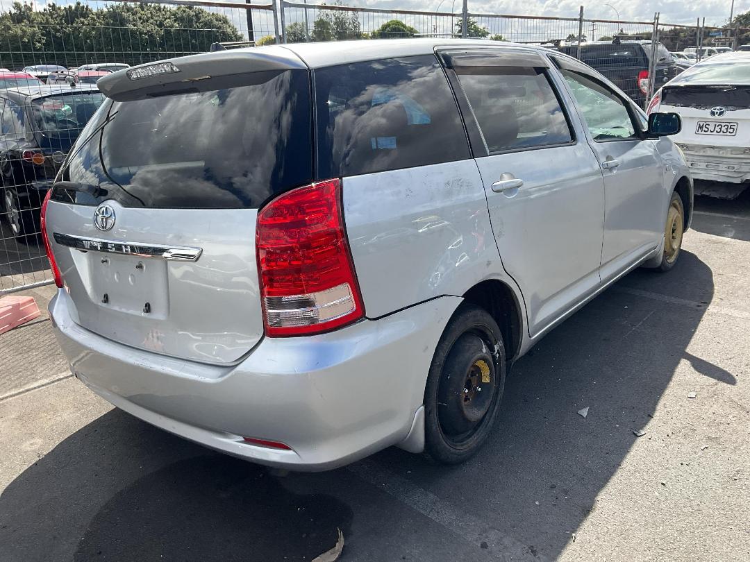 Photo '4' of Toyota Wish