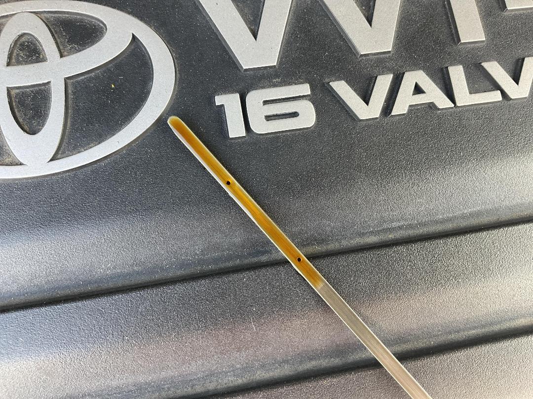 Photo '8' of Toyota Wish