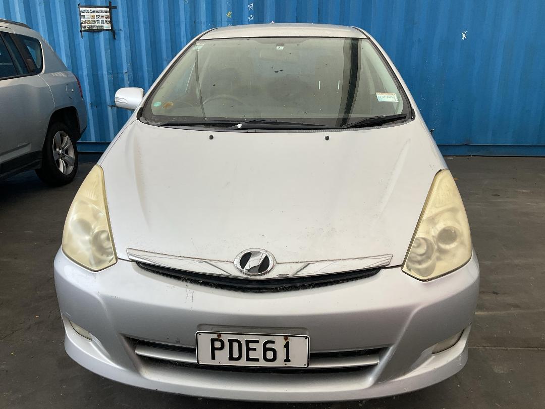 Photo '2' of Toyota Wish Photo '2' of Toyota Wish