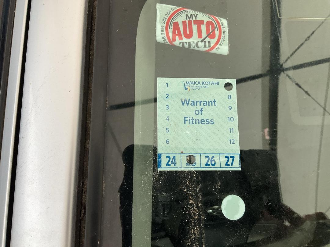 Photo '34' of Toyota Wish Photo '34' of Toyota Wish