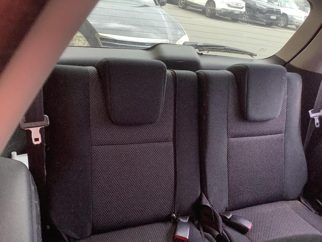 Photo '7' of Toyota Wish Photo '7' of Toyota Wish