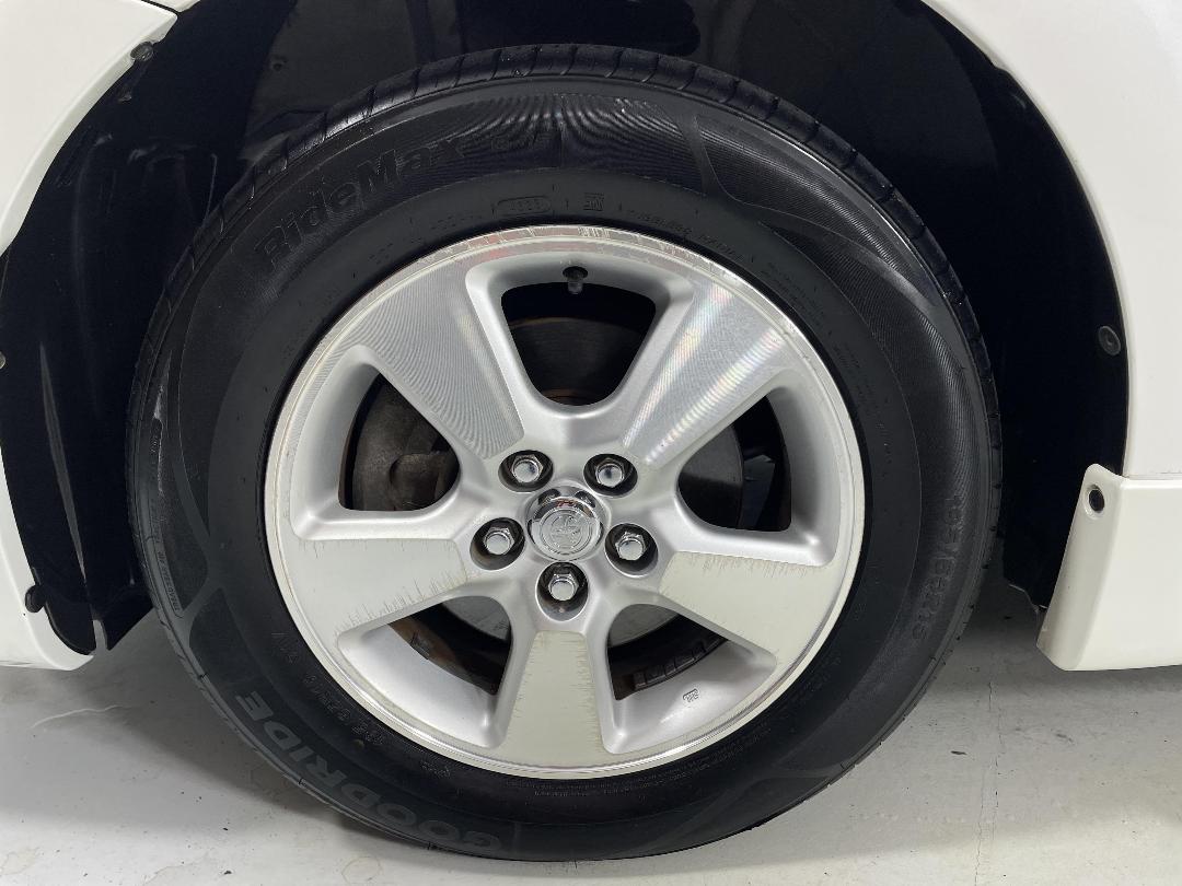 Photo '10' of Toyota Wish