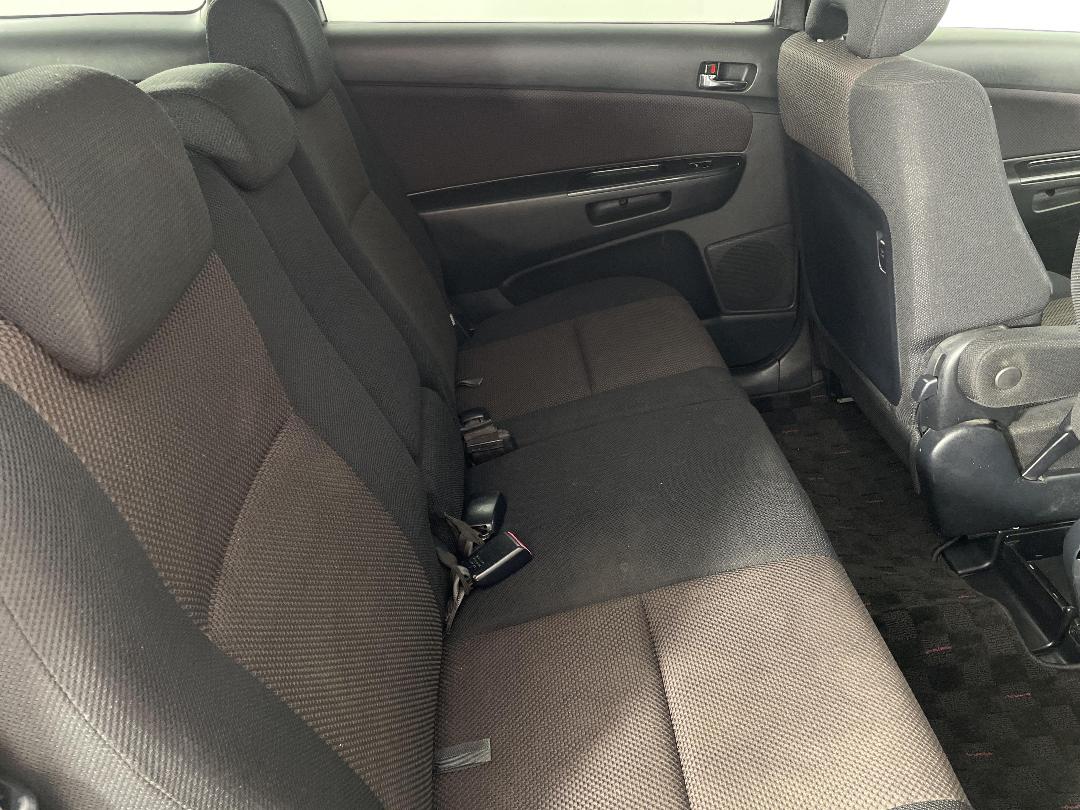 Photo '20' of Toyota Wish