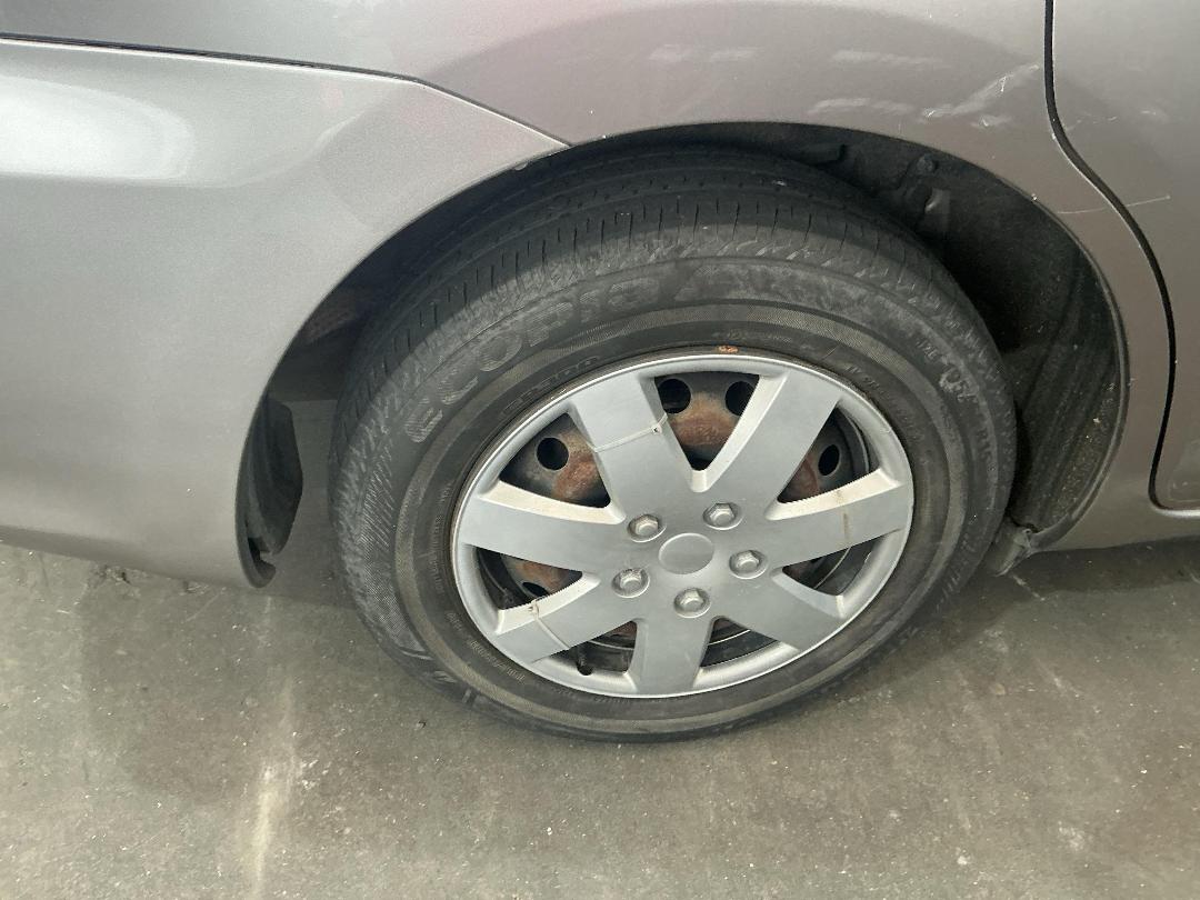 Photo '18' of Toyota Wish