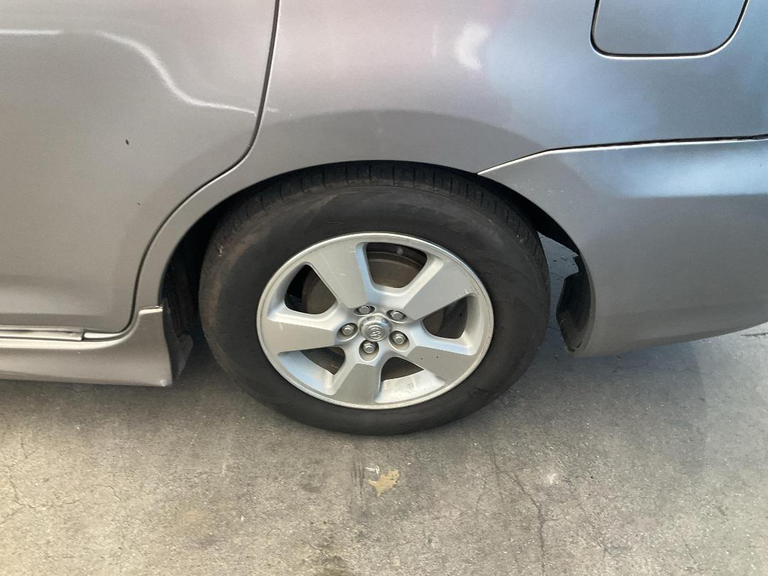 Photo '11' of Toyota Wish