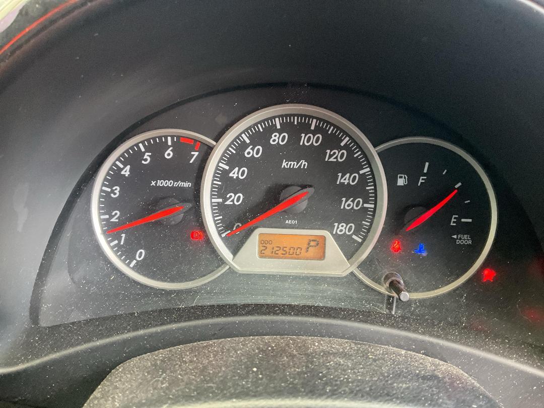 Photo '24' of Toyota Wish