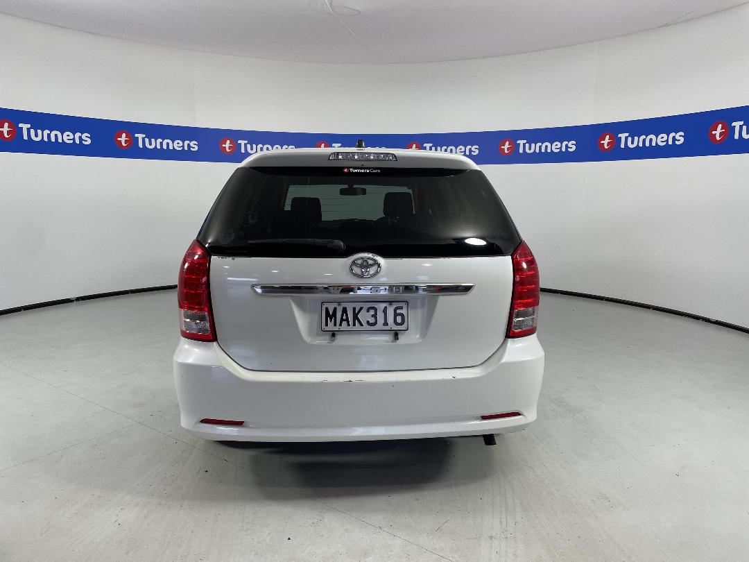 Photo '6' of Toyota Wish