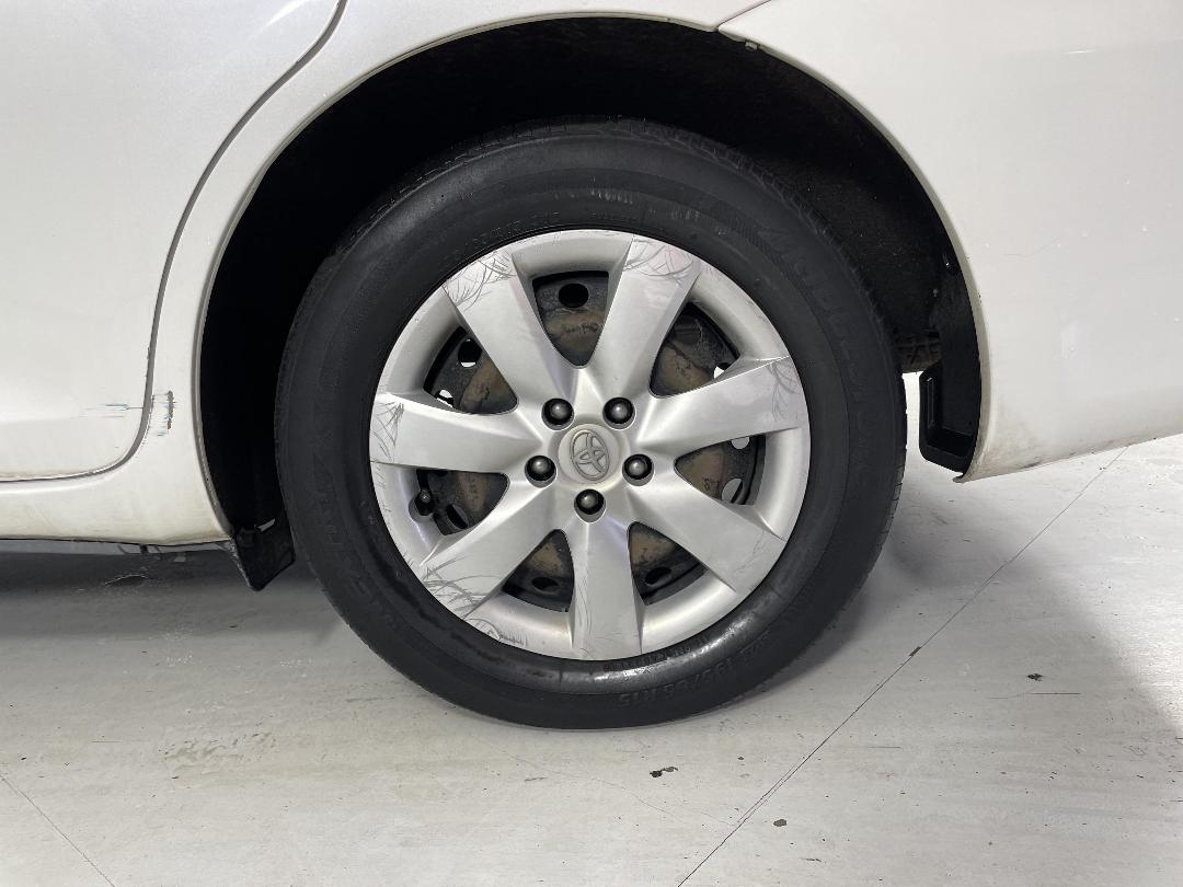 Photo '11' of Toyota Wish