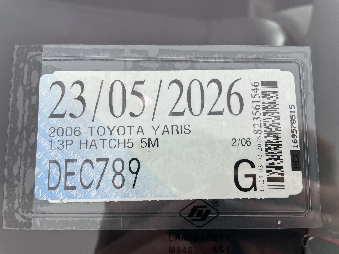 Photo '24' of Toyota Yaris