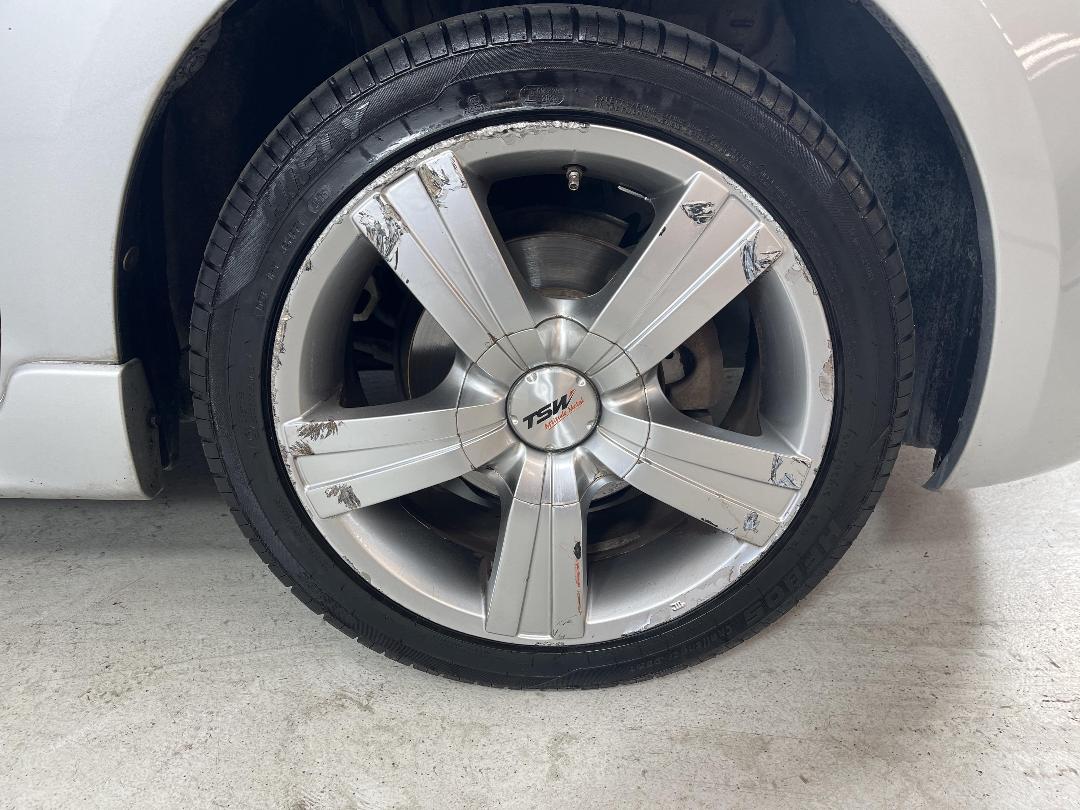 Photo '9' of Toyota Yaris