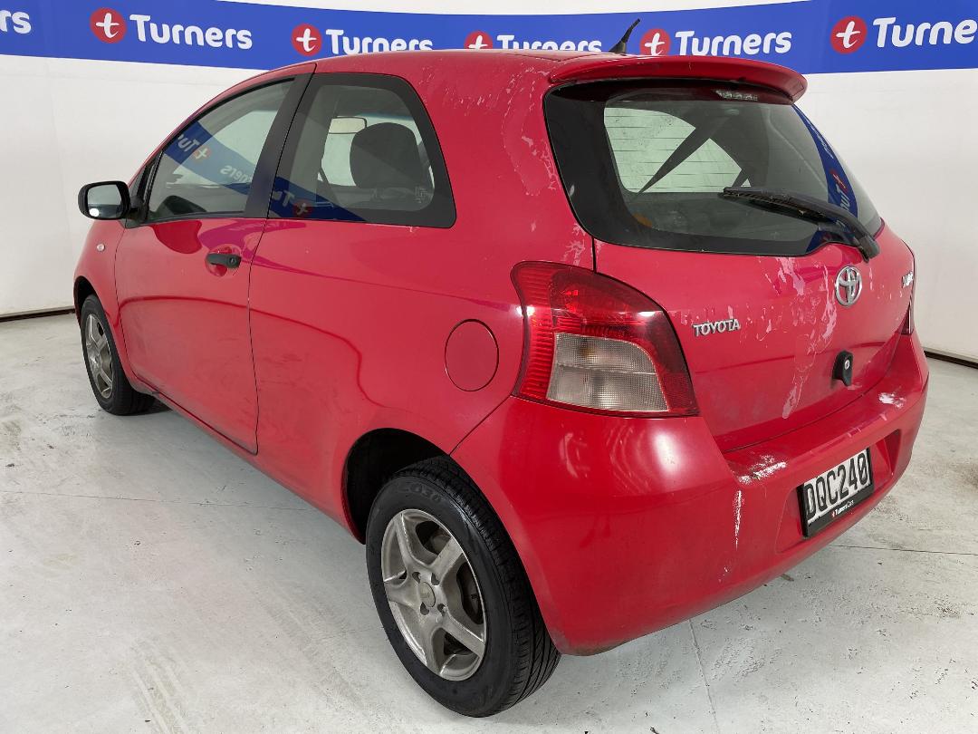 Photo '5' of Toyota Yaris