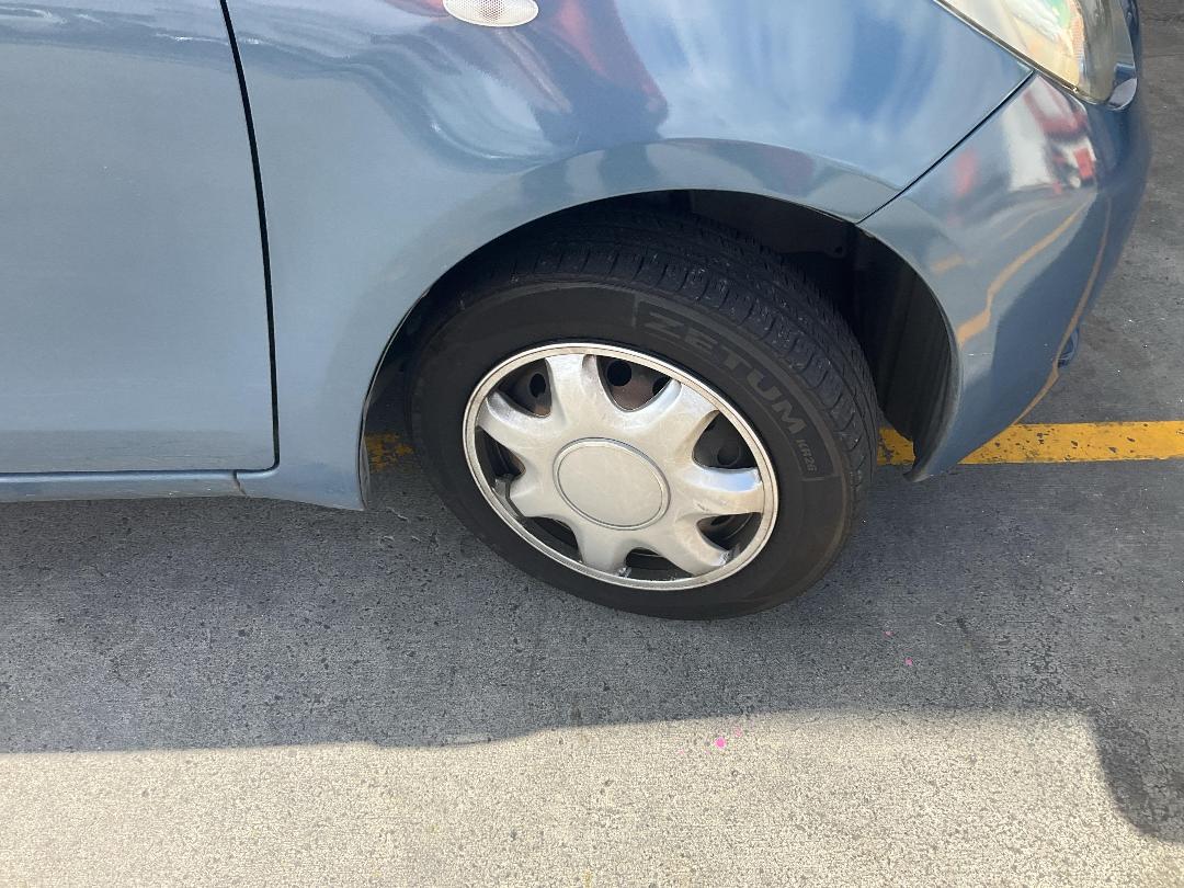 Photo '2' of Toyota Yaris Photo '2' of Toyota Yaris