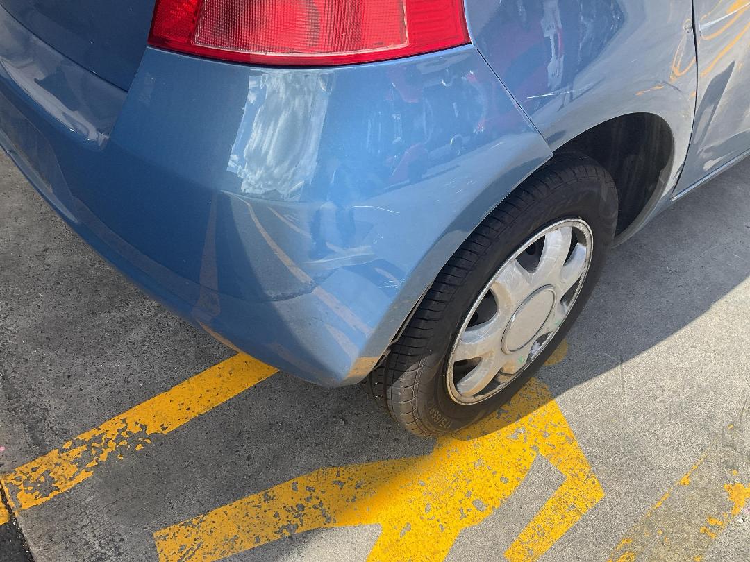 Photo '16' of Toyota Yaris Photo '16' of Toyota Yaris