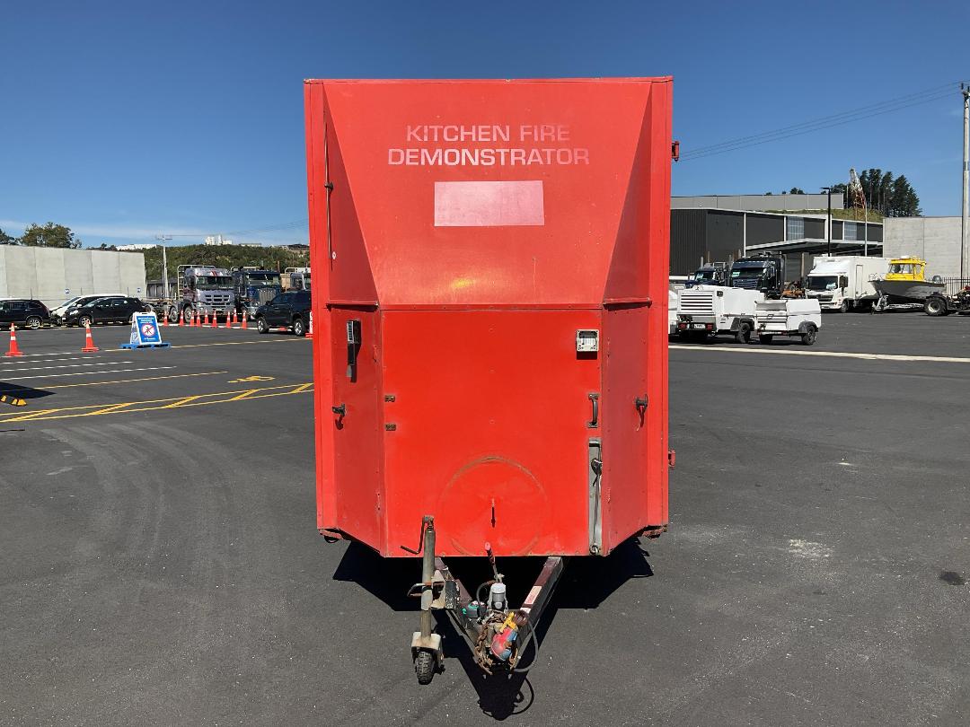 Photo '4' of Trailer Demo Box Body - Tandem