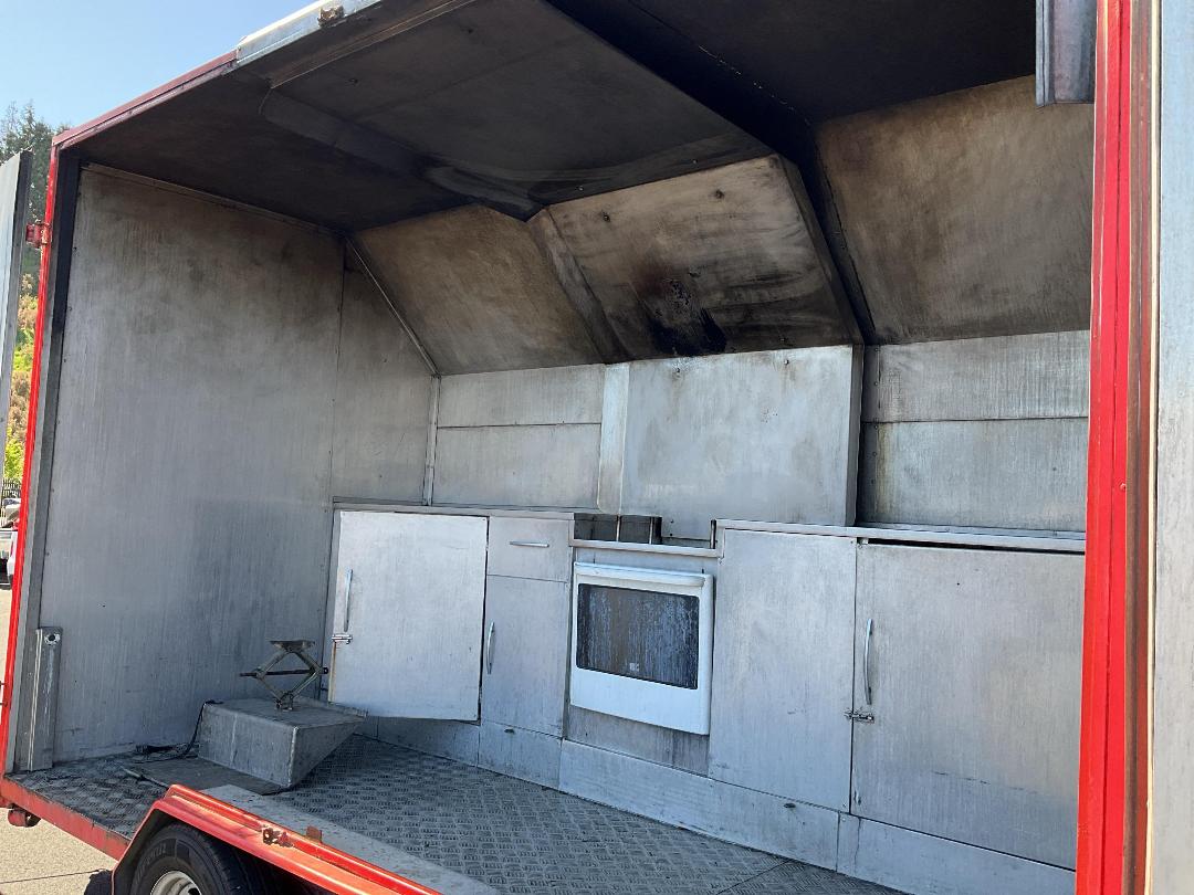 Photo '18' of Trailer Demo Box Body - Tandem