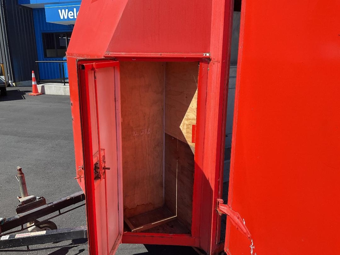 Photo '22' of Trailer Demo Box Body - Tandem