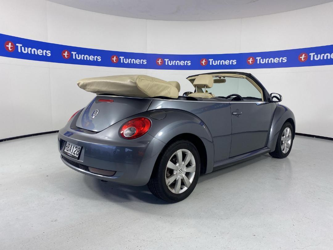 Photo '23' of Volkswagen Beetle Photo '23' of Volkswagen Beetle