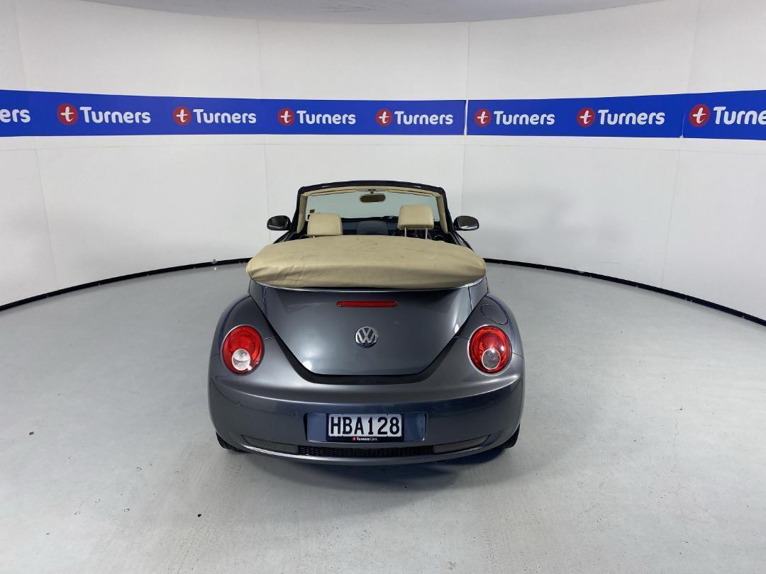 Photo '24' of Volkswagen Beetle Photo '24' of Volkswagen Beetle