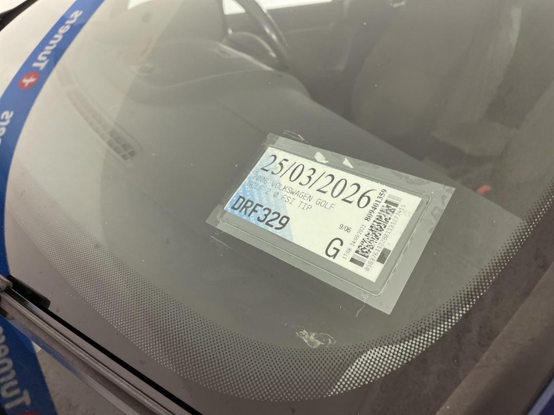 Photo '27' of Volkswagen Golf Photo '27' of Volkswagen Golf