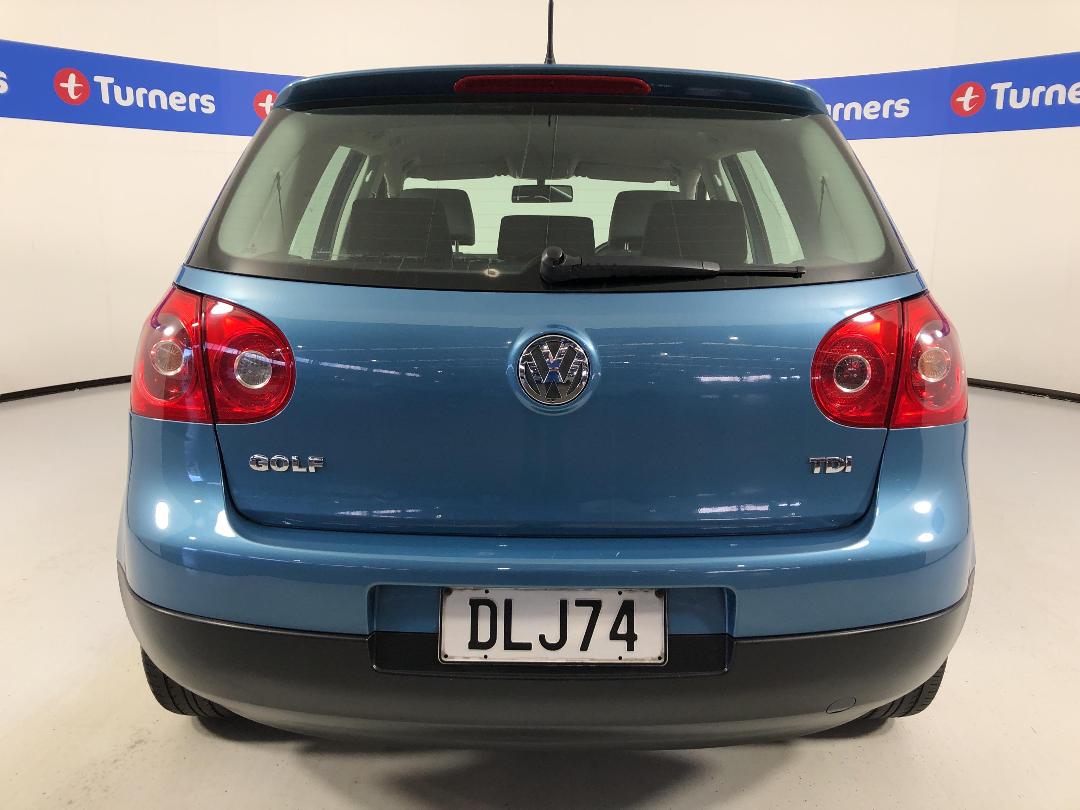 Photo '6' of Volkswagen Golf