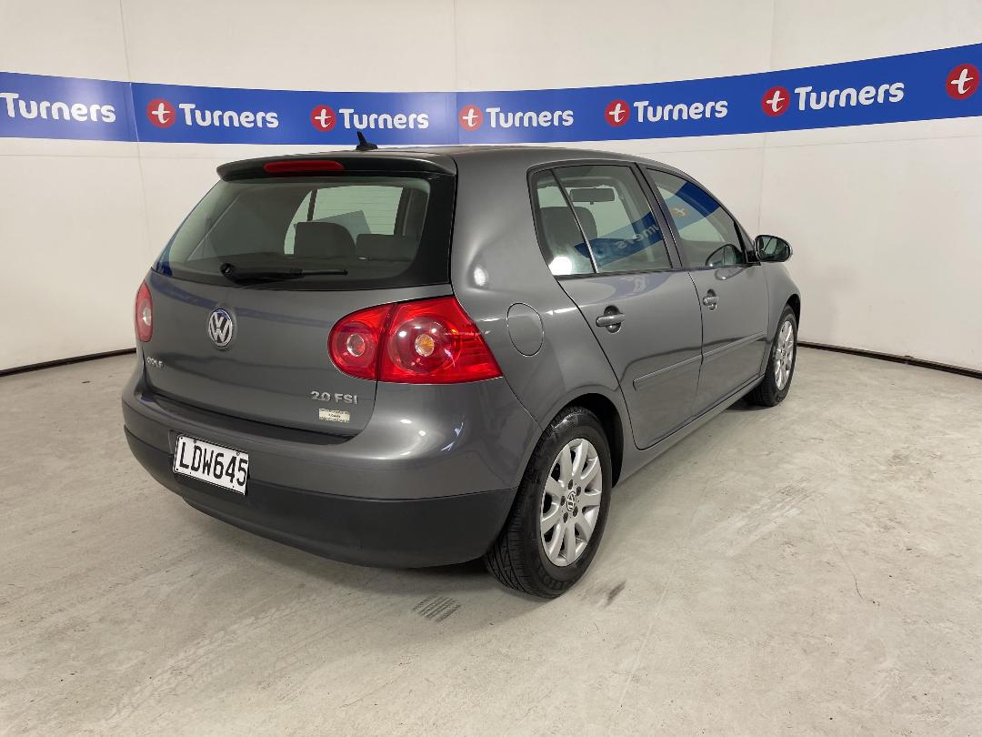 Photo '7' of Volkswagen Golf