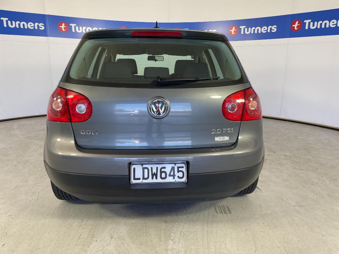 Photo '6' of Volkswagen Golf