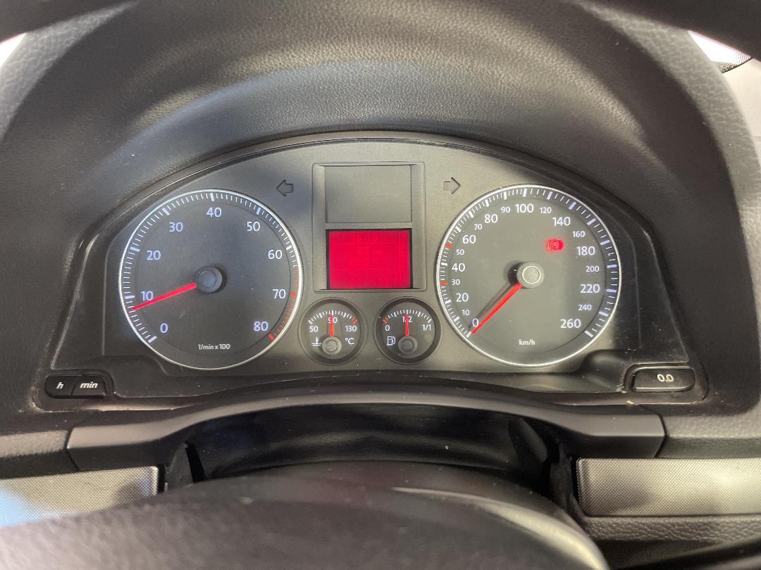 Photo '21' of Volkswagen Golf