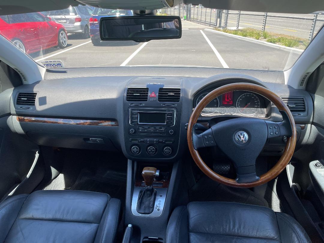 Photo '15' of Volkswagen Golf Photo '15' of Volkswagen Golf