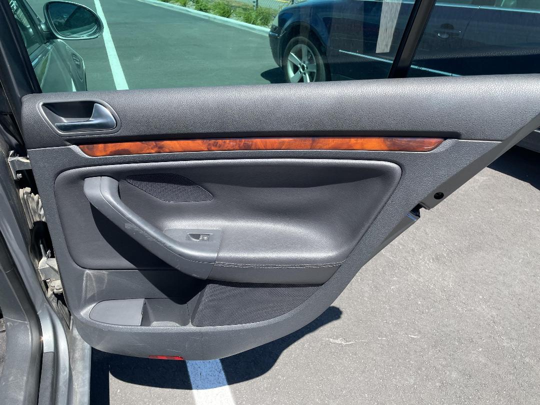 Photo '17' of Volkswagen Golf Photo '17' of Volkswagen Golf