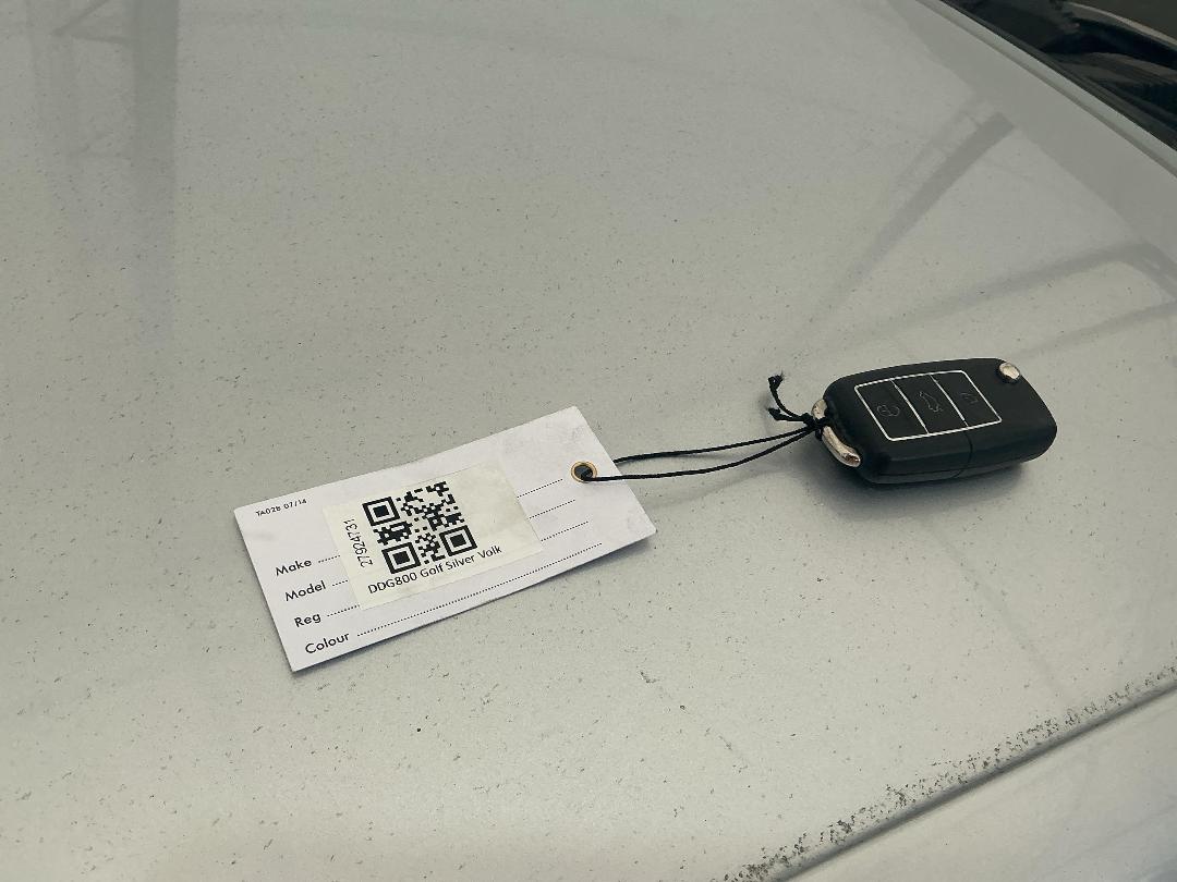 Photo '18' of Volkswagen Golf R32 V6 4M