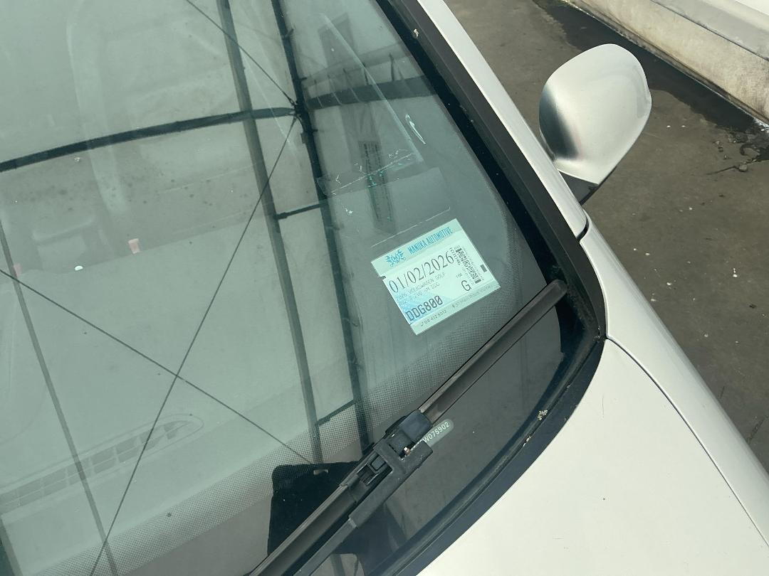 Photo '23' of Volkswagen Golf R32 V6 4M