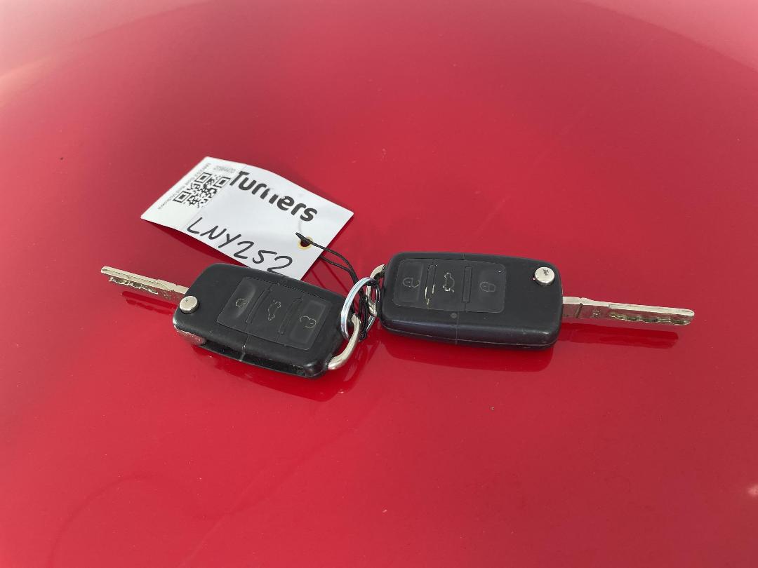 Photo '22' of Volkswagen Golf