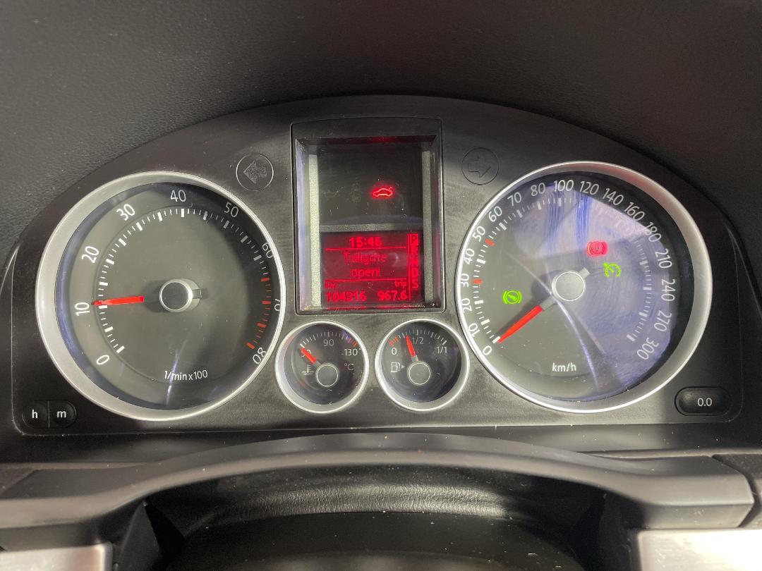 Photo '21' of Volkswagen Golf