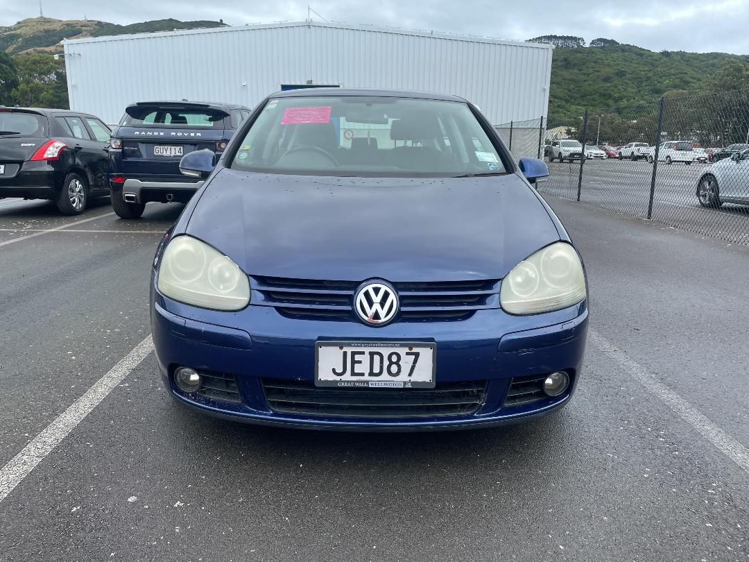 Photo '2' of Volkswagen Golf GT