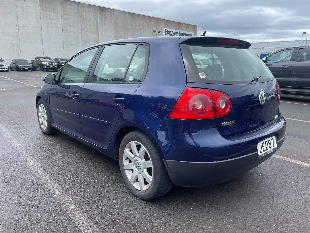 Photo '4' of Volkswagen Golf GT