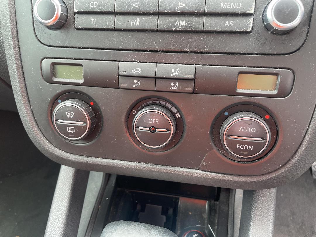 Photo '25' of Volkswagen Golf GT