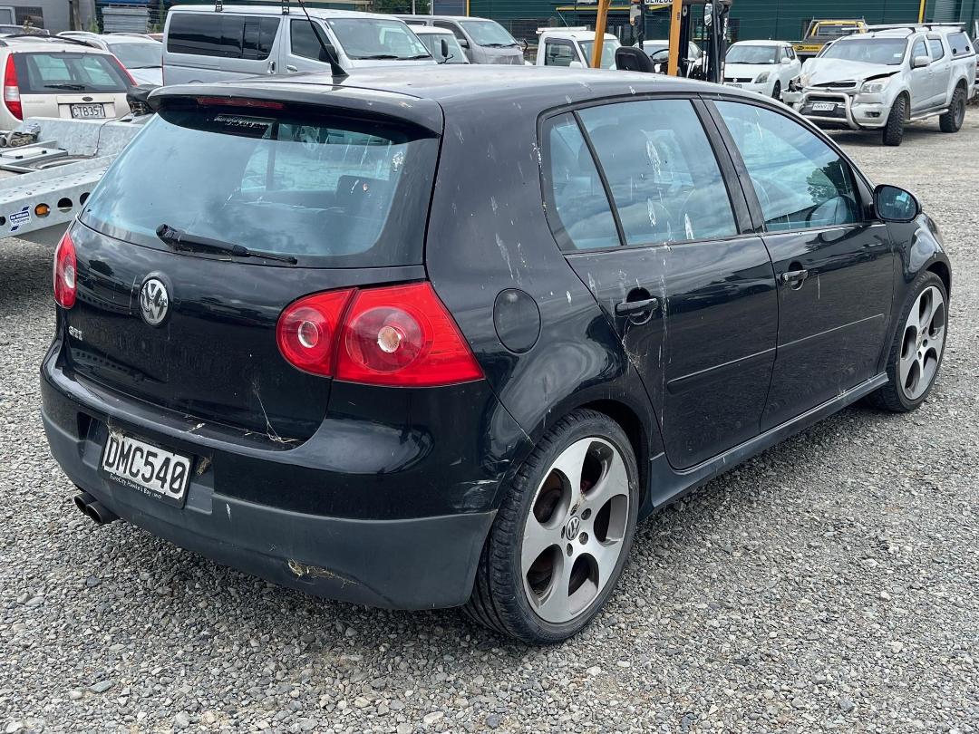 Photo '7' of Volkswagen Golf T GTI Photo '7' of Volkswagen Golf T GTI