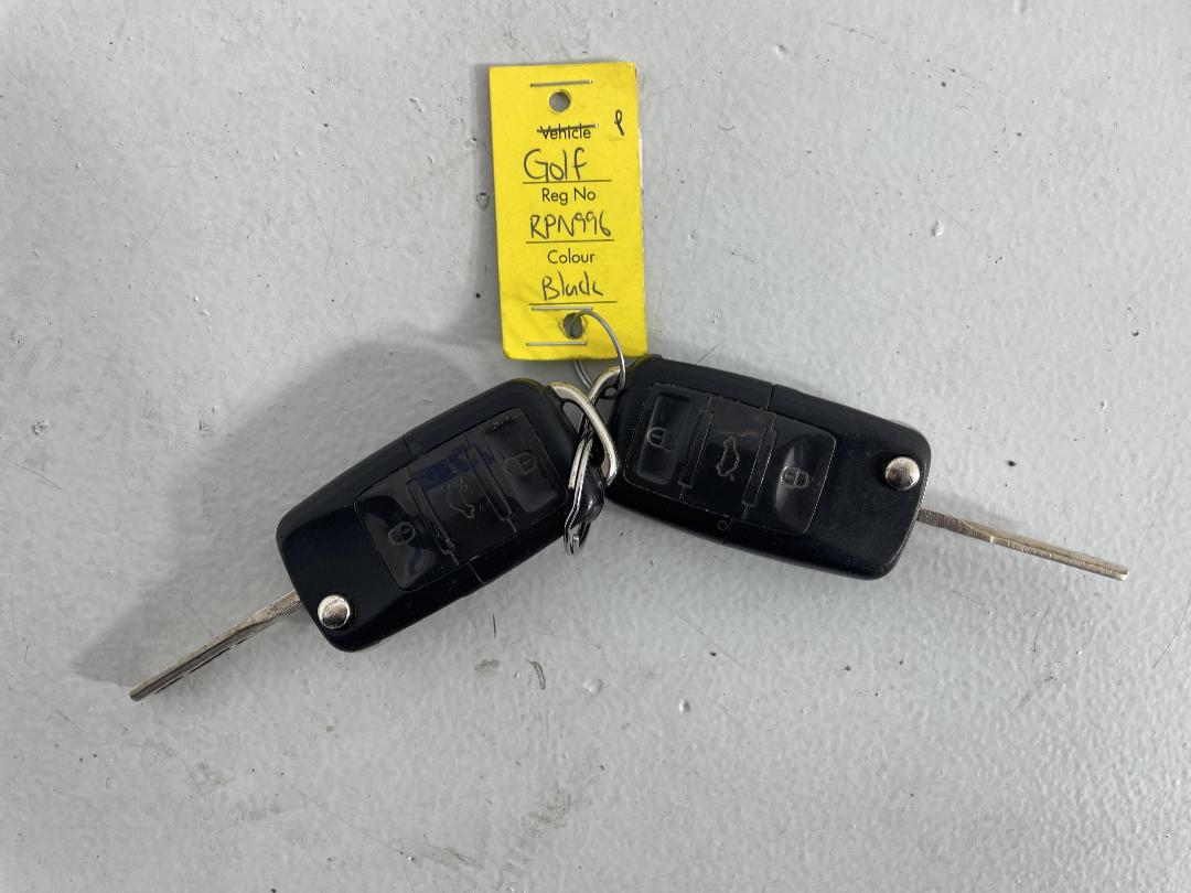 Photo '22' of Volkswagen Golf Photo '22' of Volkswagen Golf