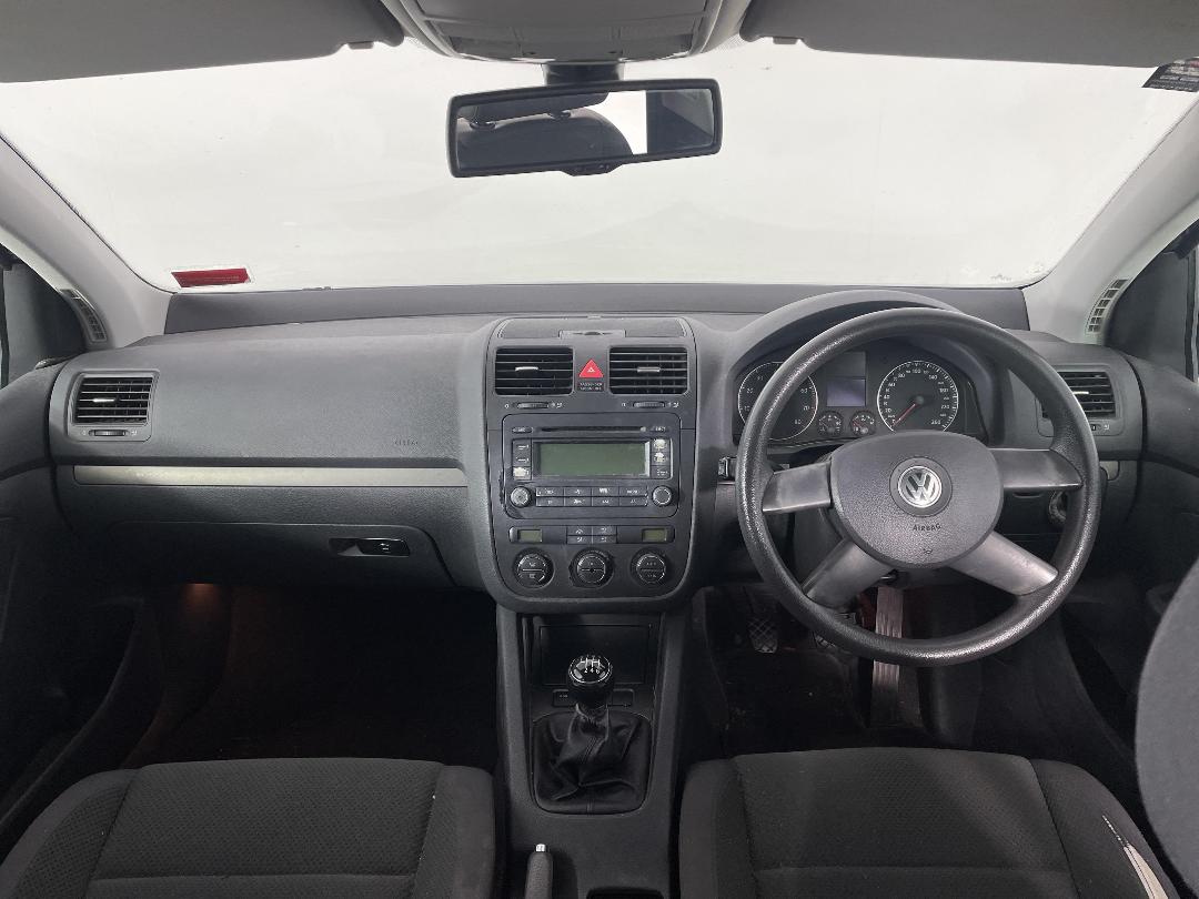 Photo '17' of Volkswagen Golf Photo '17' of Volkswagen Golf