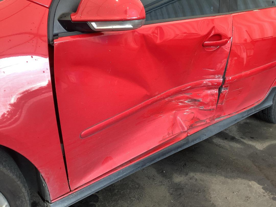 Photo '2' of Volkswagen Golf Photo '2' of Volkswagen Golf