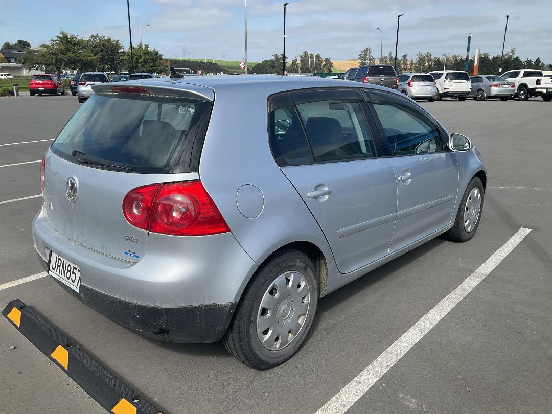 Photo '5' of Volkswagen Golf FSI Photo '5' of Volkswagen Golf FSI