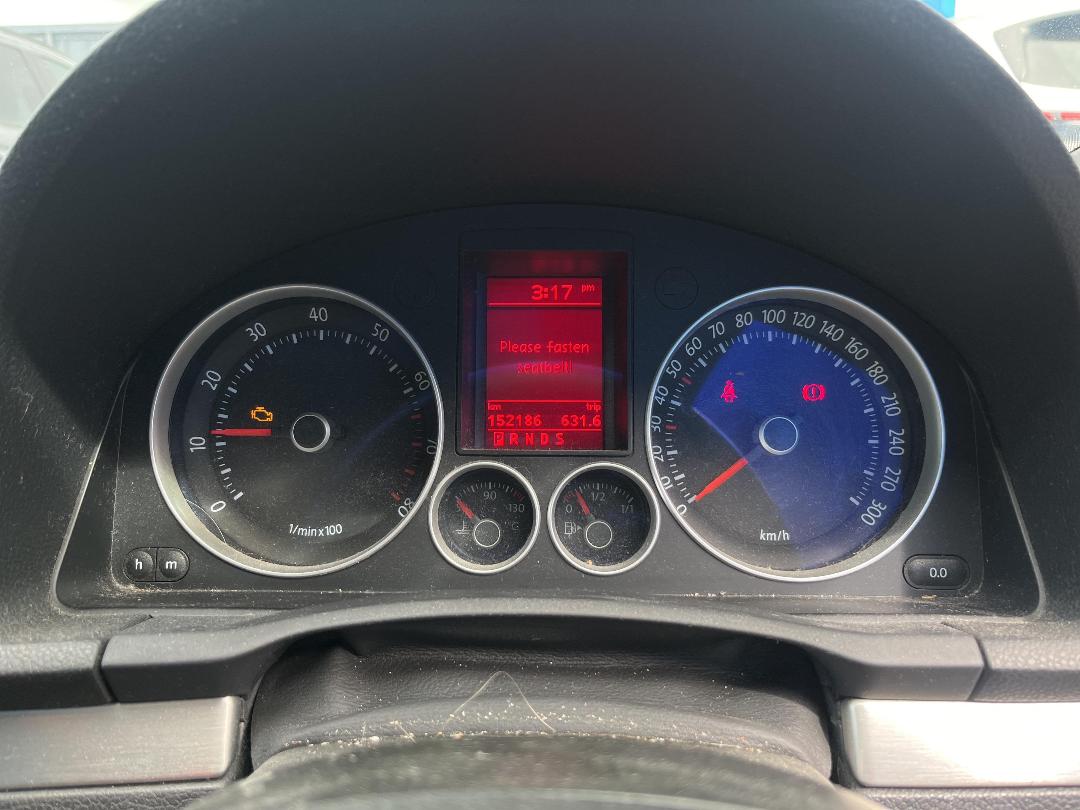 Photo '21' of Volkswagen Golf T GTI