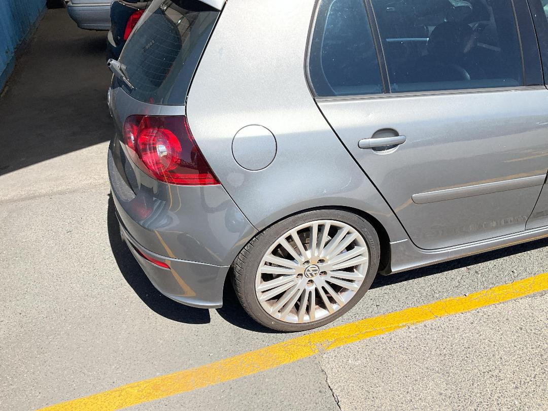 Photo '13' of Volkswagen Golf R32 V6 4M