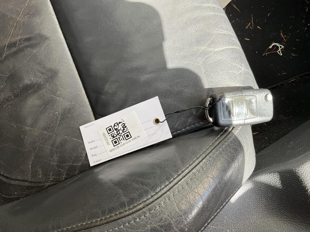 Photo '21' of Volkswagen Golf R32 V6 4M