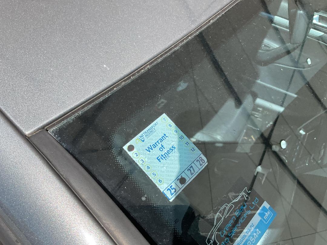 Photo '26' of Volkswagen Golf R32 V6 4M