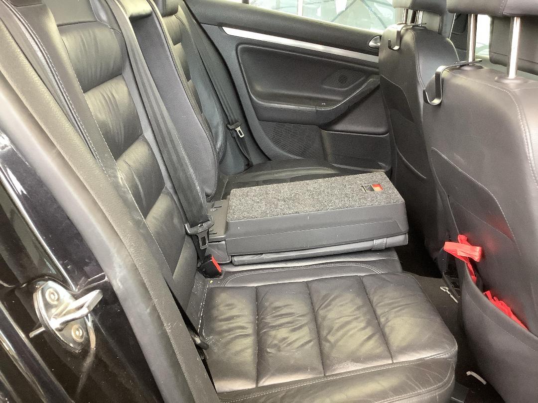 Photo '9' of Volkswagen Golf T GTI